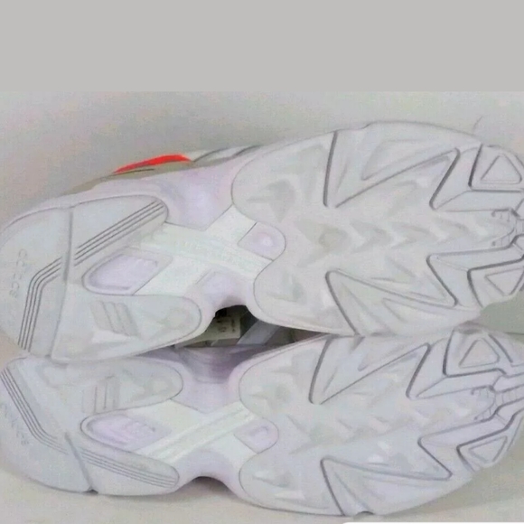 Adidas originals yung-6 men sneakers size 8.5 & 10.5 - Picture 6 of 8